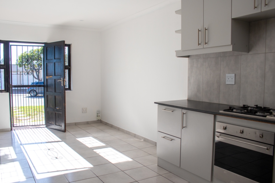 2 Bedroom Property for Sale in Victoria Park Western Cape